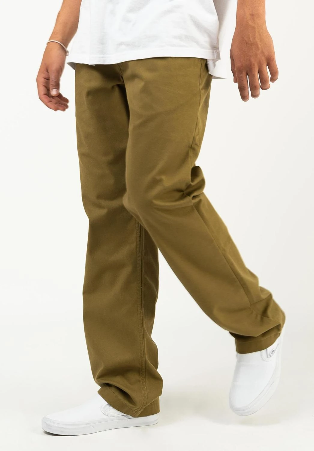 Pantalon Vans AUTHENTIC CHINO RELAXED PANT - Nutria 2 Pantalon Vans AUTHENTIC CHINO RELAXED PANT - Nutria – Image 2