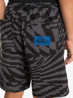 Short Taille élastique Quiksilver Radical Out - Black Radical Times 231 -Vêtements D'eau RADICAL OUT SHORT YOUTH 0 271893 1